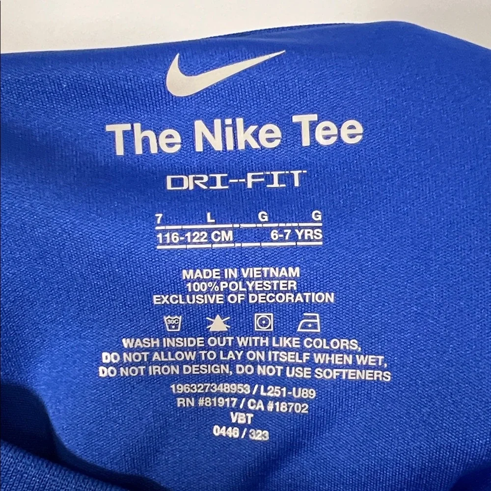 Nike Kids Royal Blue and White Long Sleeve Dri-Fit T-Shirt Boys Size‎ 7